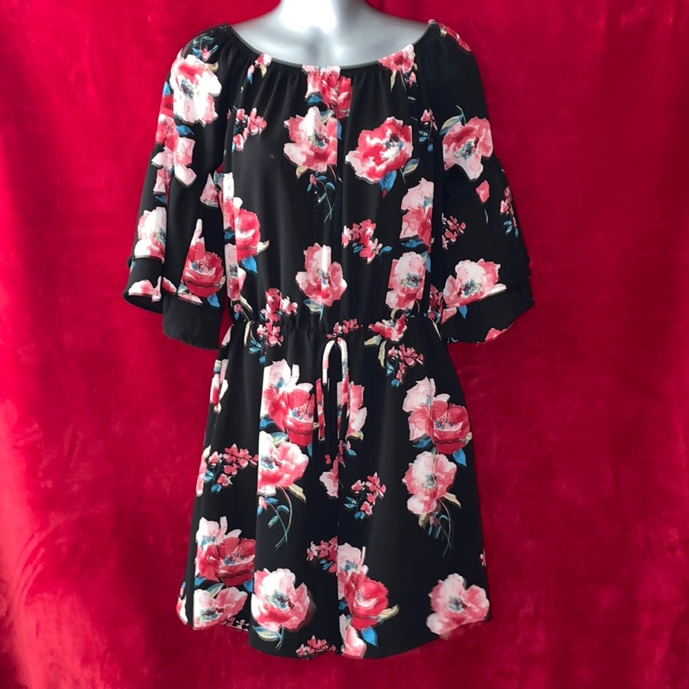 ALLOY APPAREL ROMPER MED
